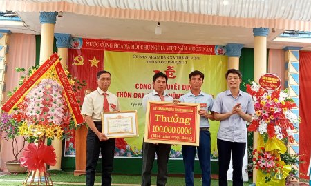 Thôn Lộc Phượng I,  xã Thành Vinh: Long trọng tổ chức Lễ công bố Quyết định Thôn đạt chuẩn Nông thôn mới 